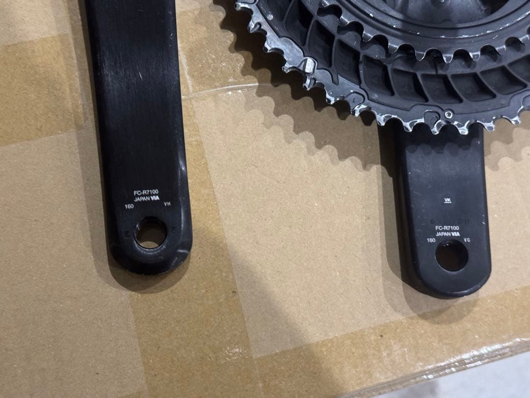 Shimano 105 R7100 160mm クランクアームのみ