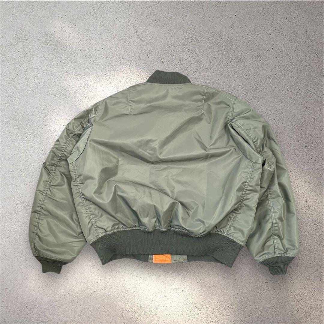 BEAMS MA-1 フライトジャケット