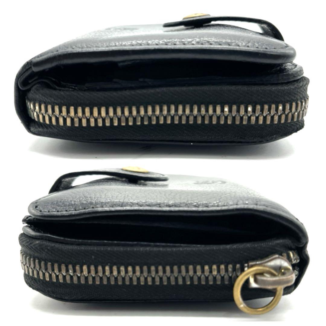 イルビゾンテ 二つ折り財布 ブラック レザー シボ 金ボタン ラウンドジップ
