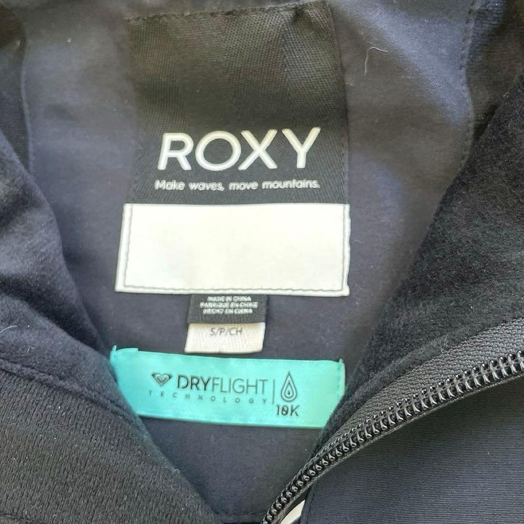 試着のみ ROXY スノーボードウェア S フード付きアノラック ブラック 美品