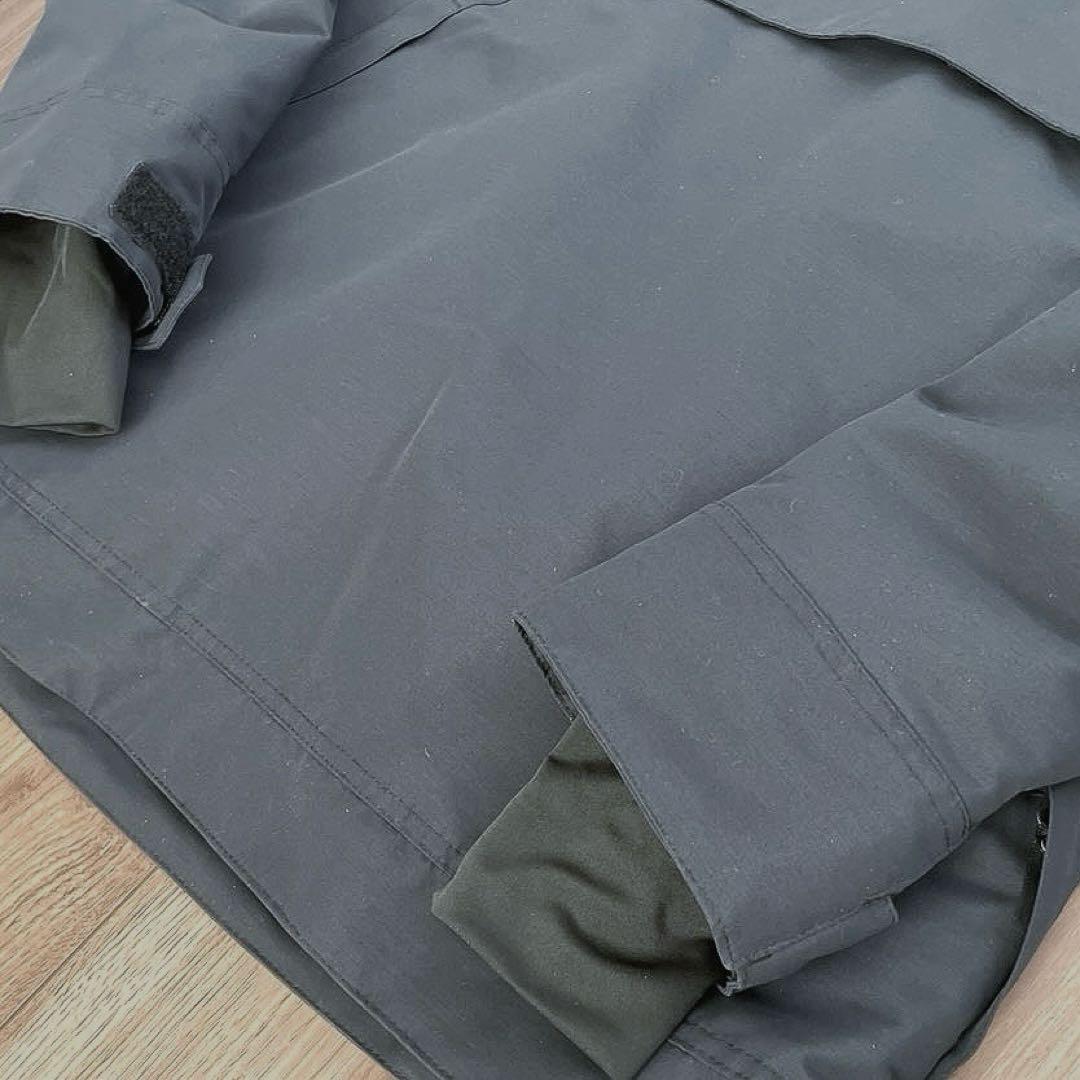 試着のみ ROXY スノーボードウェア S フード付きアノラック ブラック 美品