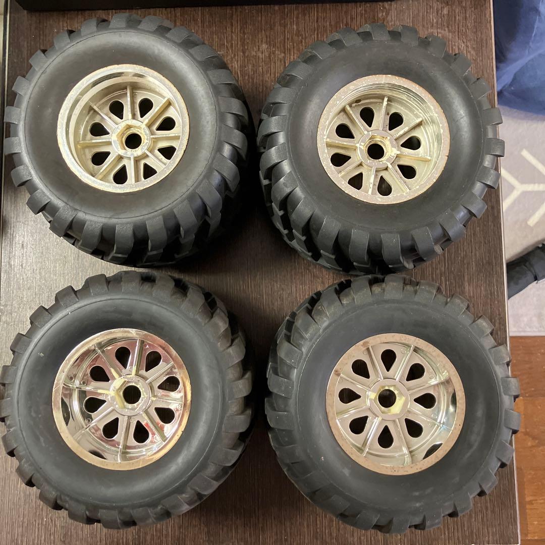 HPIサベージ用タイヤ・ホイール（サベージ等モンスタートラック用）