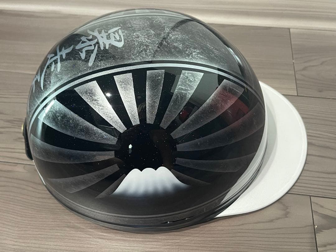 ラメ 黒銀 富士日章 コルク半 ヘルメット