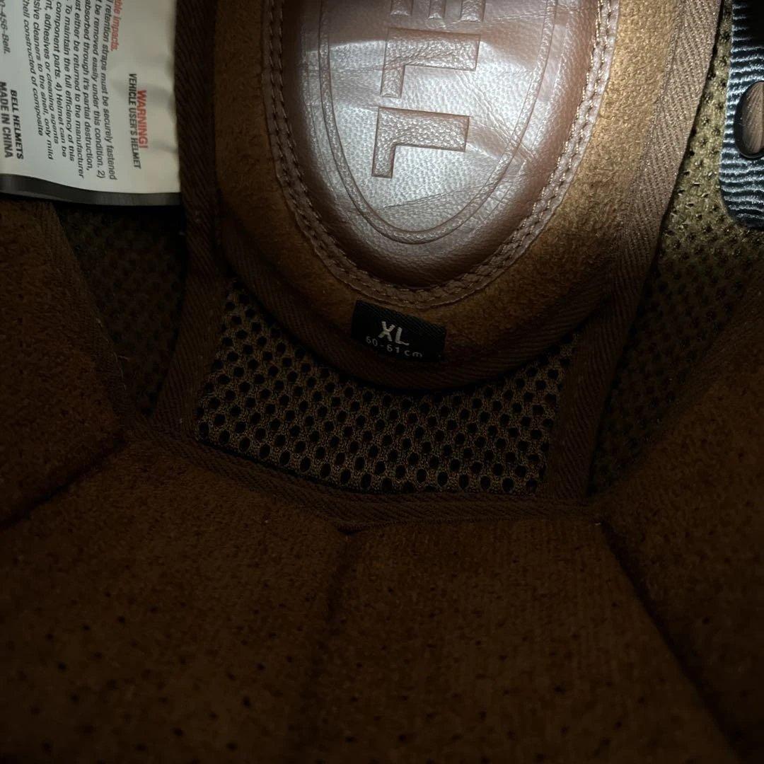 ✨希少✨軽量モデルカーボン　bell bullitt carbon ベル