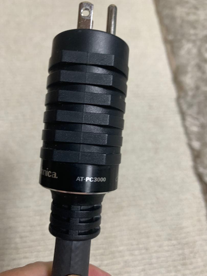 オーディオテクニカ極太電源ケーブル