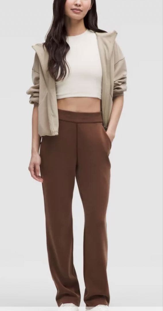 新品 ルルレモンSoftstreme ハイライズ ストレートレッグパンツ XS