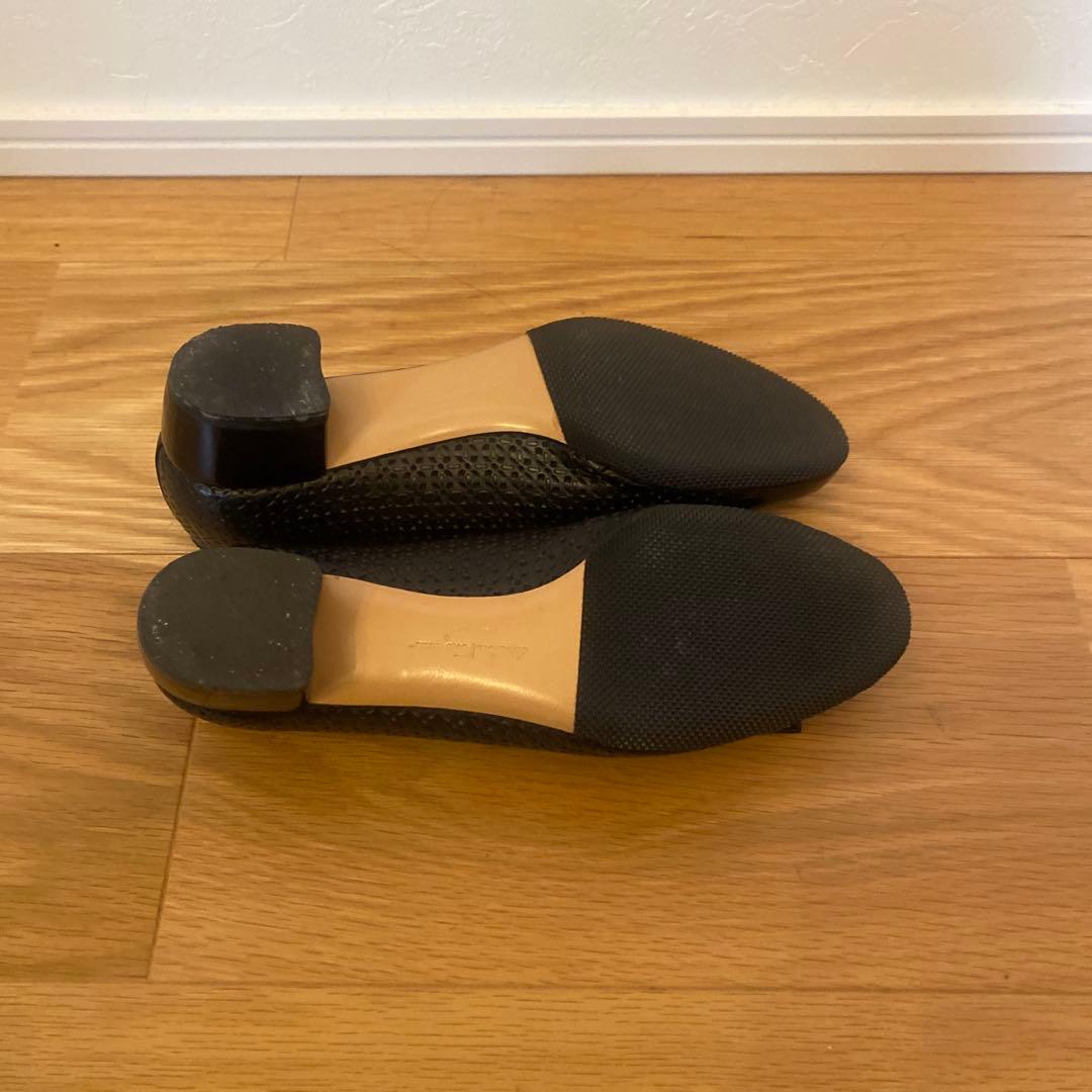 サルヴァトーレフェラガモ　リボンパンプス　ヴァラ　ブラック　6