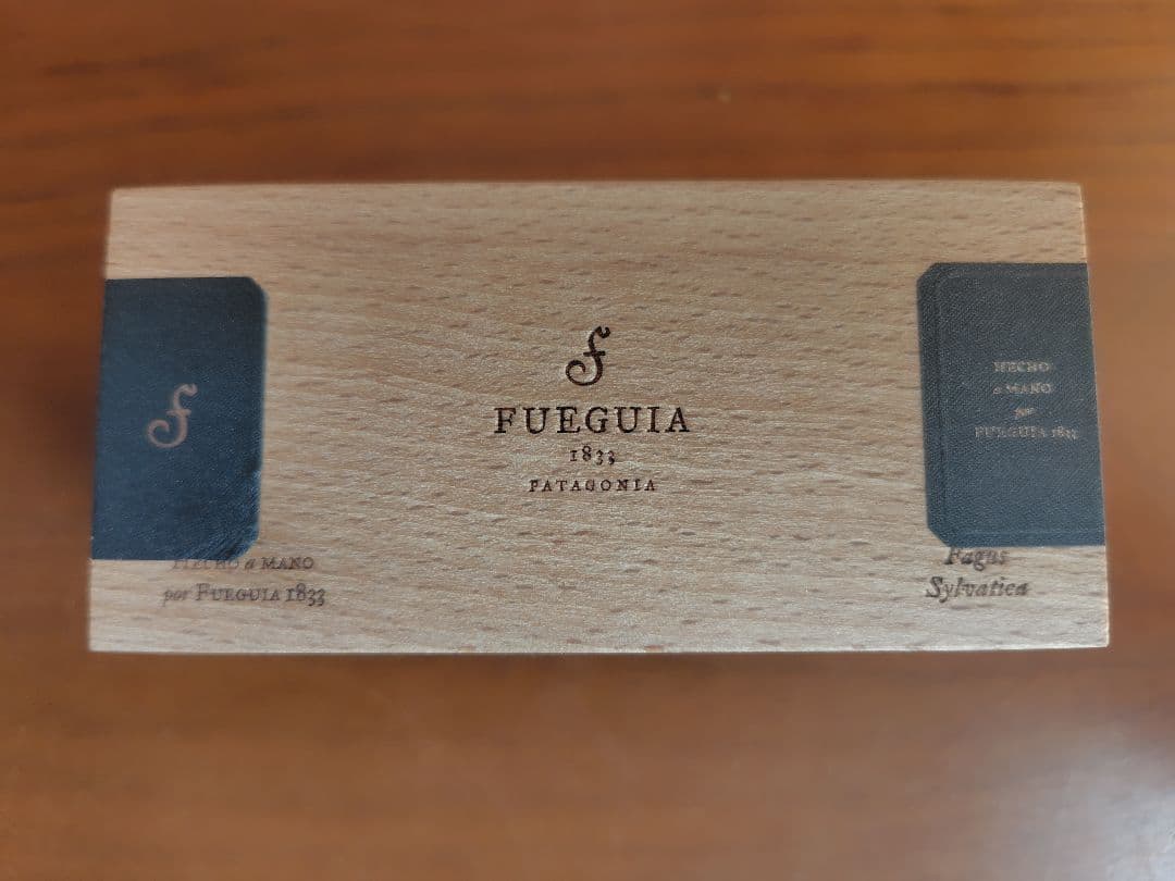 FUEGUIA フエギア 1833 Tinta Roja 30ml 木箱入り