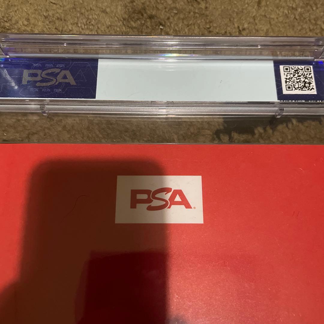 PSA9.8 赤いギャラドス PSA マガジン ポケモン 色違い 高得点 BGS