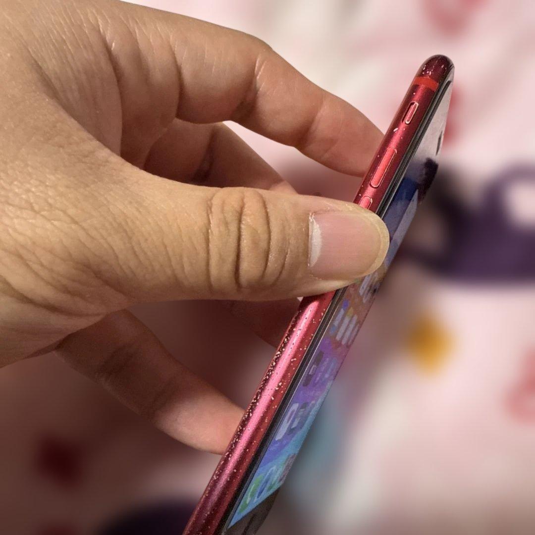 希少 大容量64GB iPhone SE 第2世代 赤 レッド SIMロックなし