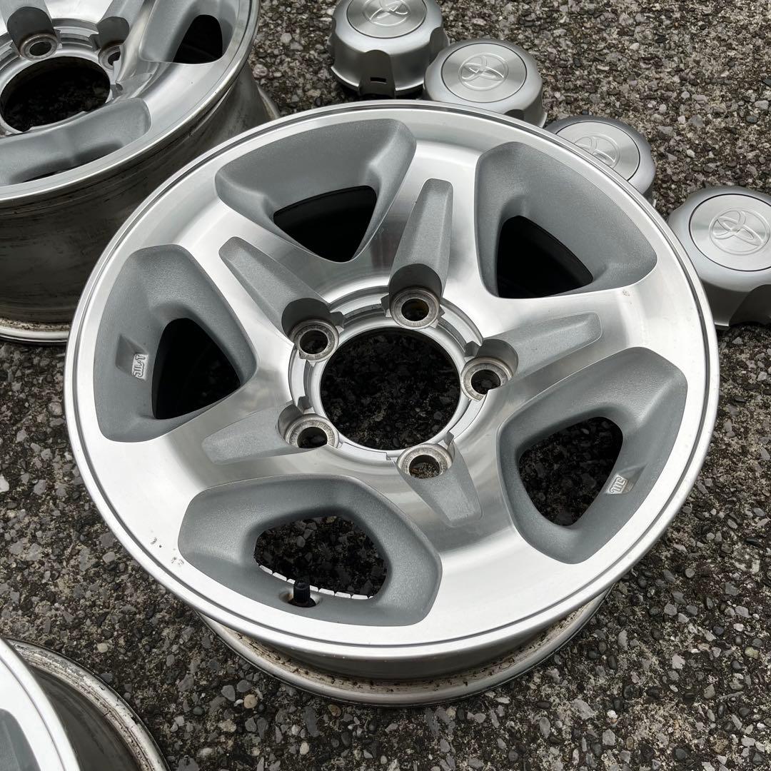 【aki】トヨタ ランドクルーザー 70 純正 16インチ 7J ±0