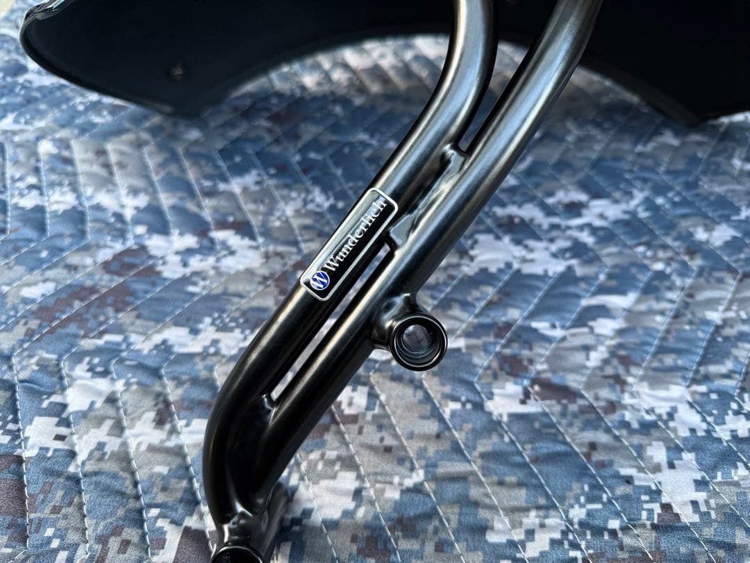 Wunderlich製インナーリアフェンダー　 R nineTシリーズ用