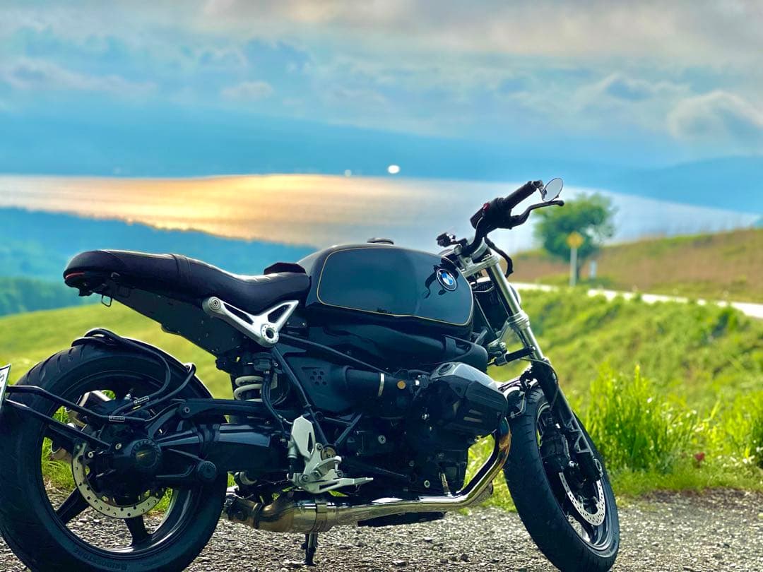 Wunderlich製インナーリアフェンダー　 R nineTシリーズ用