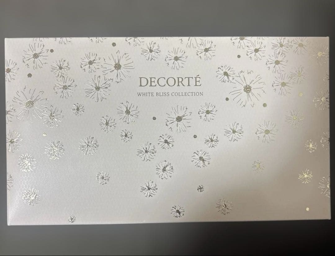 【新品】コスメデコルテ ホワイトブリス コレクション クリスマスコフレ2024
