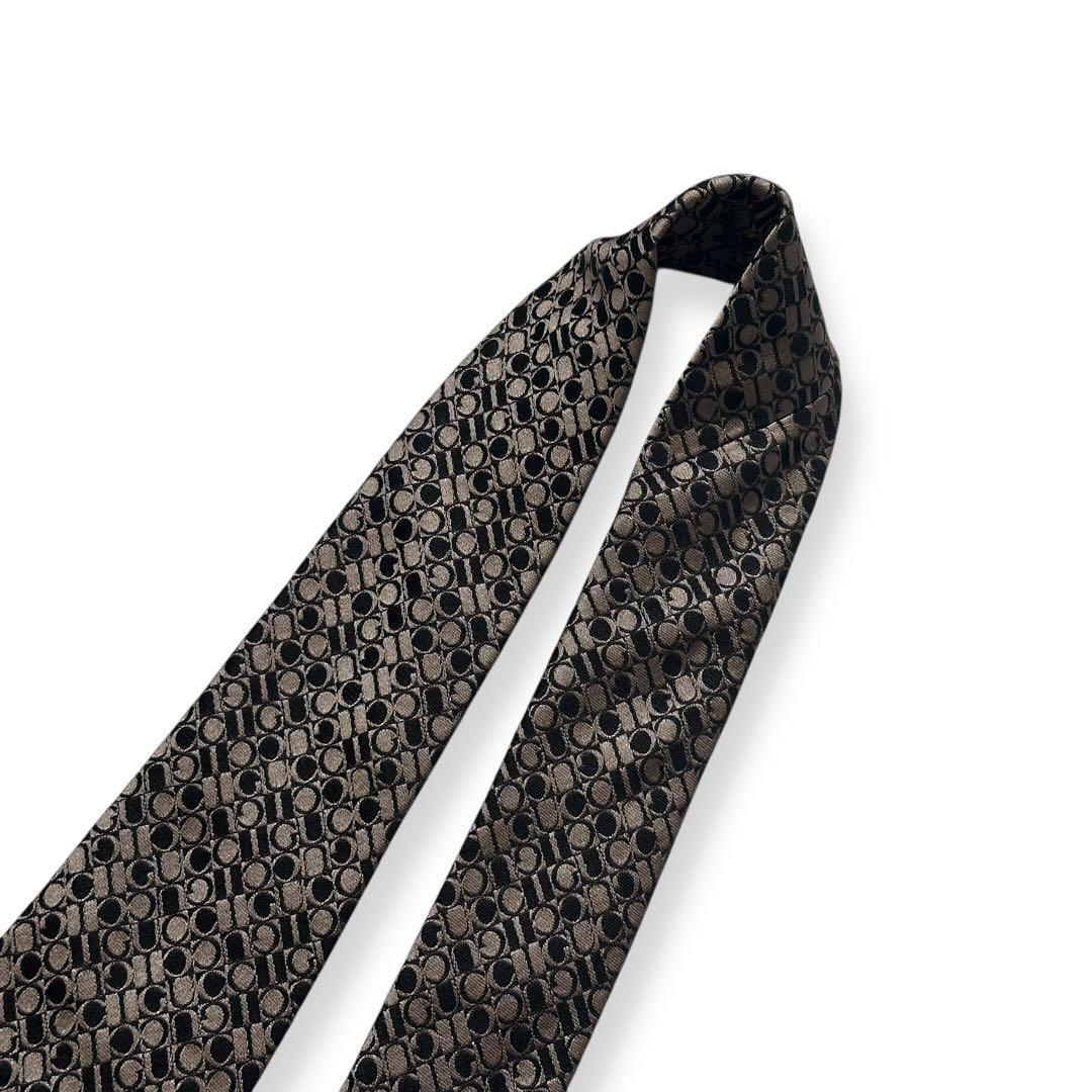 タグ付き未使用✨GUCCI ネクタイ　グッチ　ジャガード　GG柄　ロゴ　光沢感