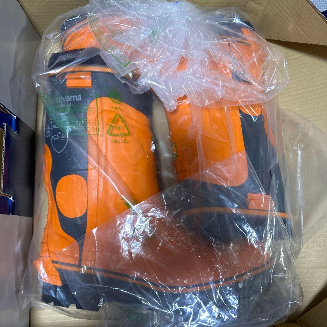 Husqvarna スパイク付き長靴