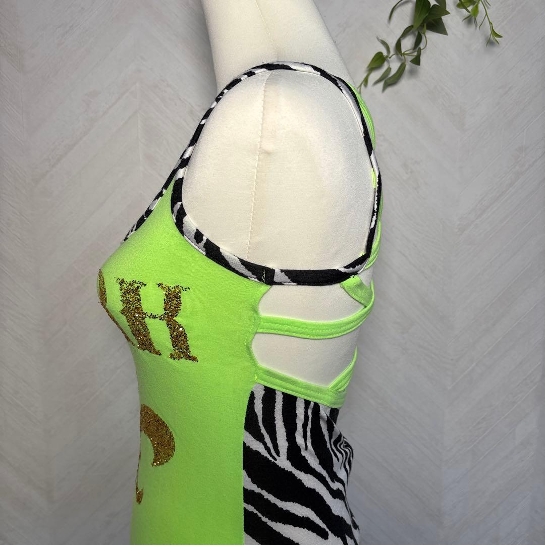 d.i.a. 平成ギャルy2k バックオープンゼブラ柄ラメロゴタンクトップ