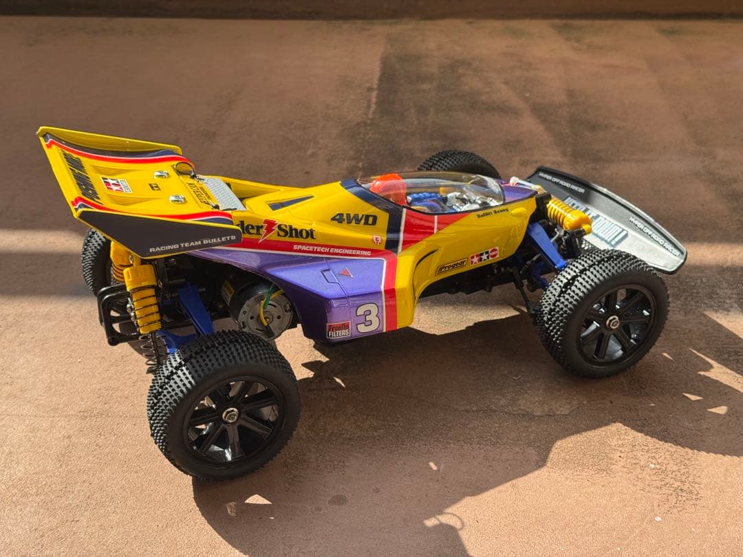 ほぼ新品未走行！タミヤサンダーショット4WDモーター・サーボ・ESC・OP装着車