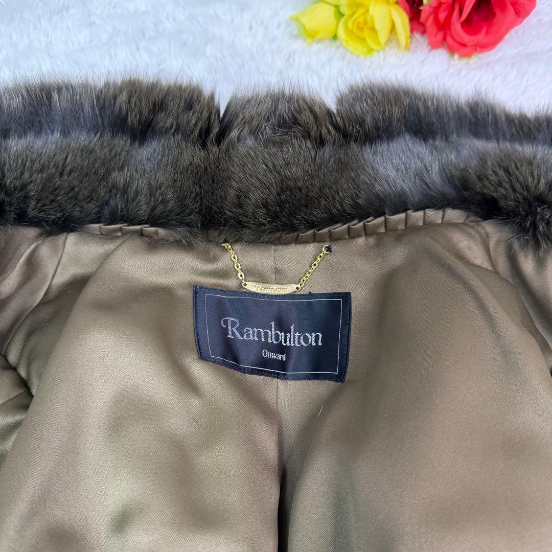 Rambulton ブルーフォックス デザイン◎ 肉厚 舐めし柔らか 毛並み◎