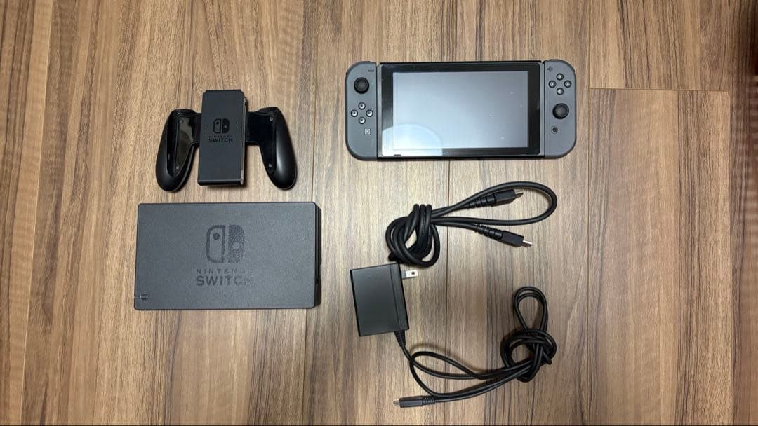 Nintendo Switch本体　グレー