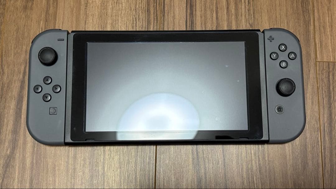 Nintendo Switch本体　グレー