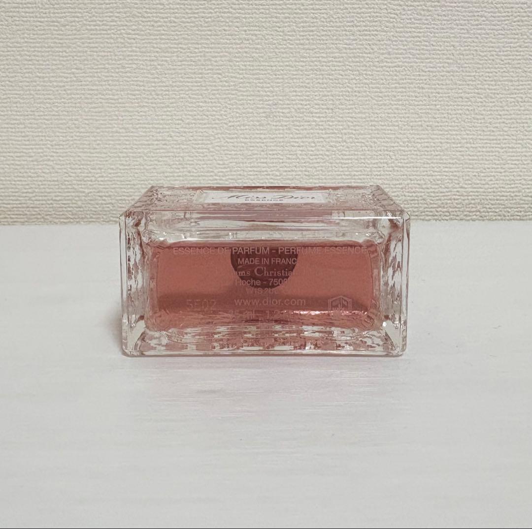 ⭐︎ミスディオール　エッセンス35ml プレゼント用ショッパー付き⭐︎