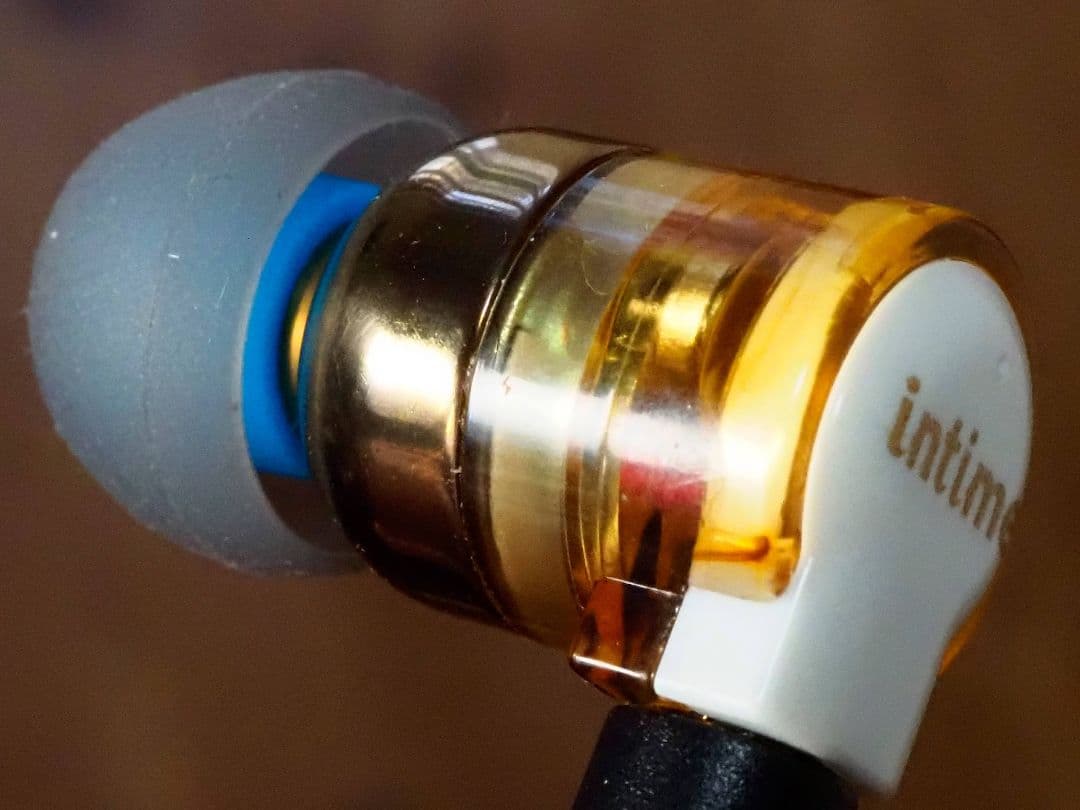 イヤホン　intime　雅MarkII Type-P