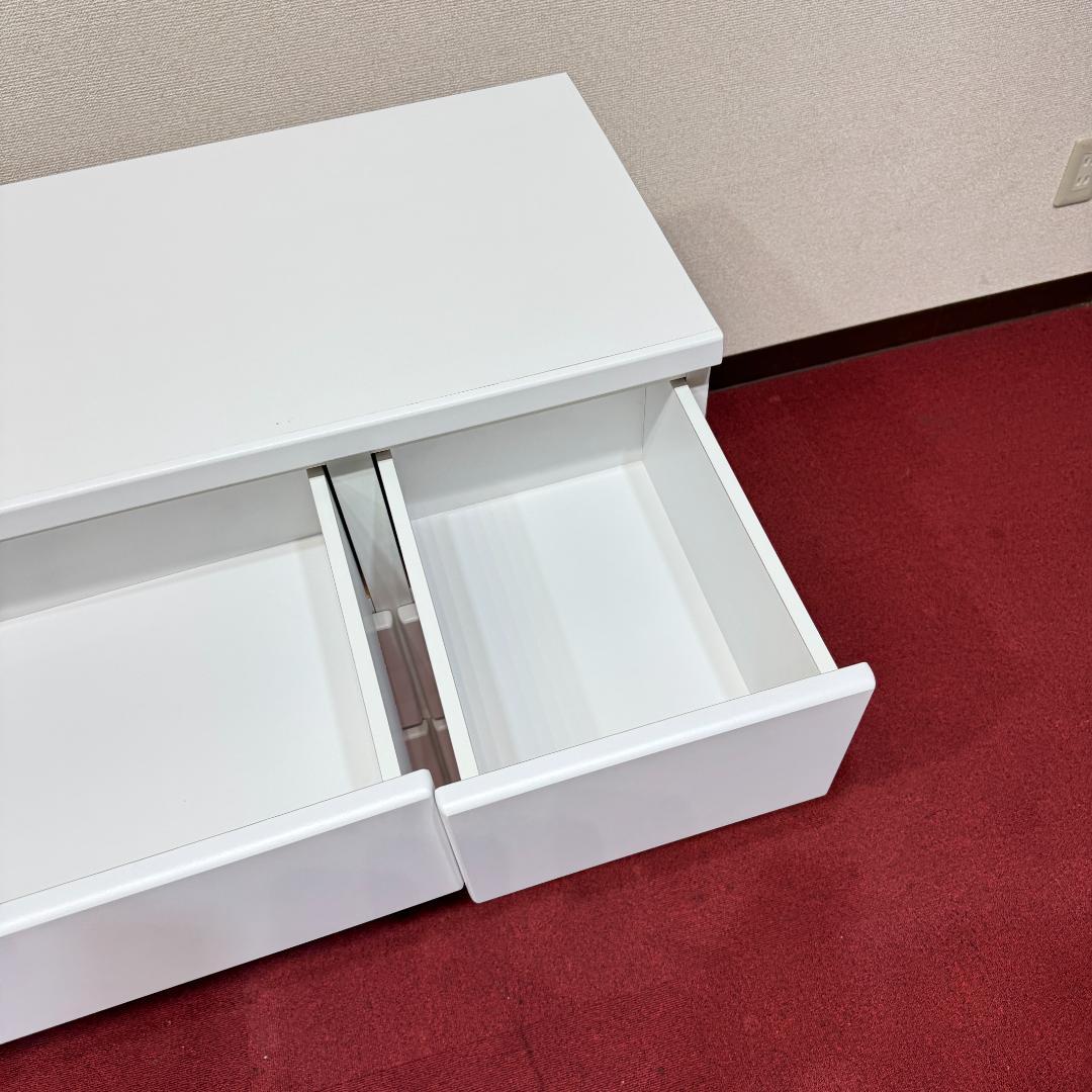 超美品　白いワイドチェスト３段　収納　タンス　幅1190ｍｍ