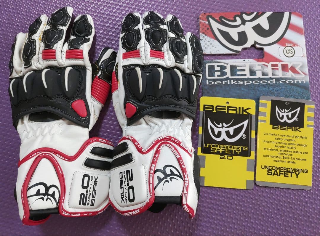 BERIK ベリック グローブ 白/赤 XXS