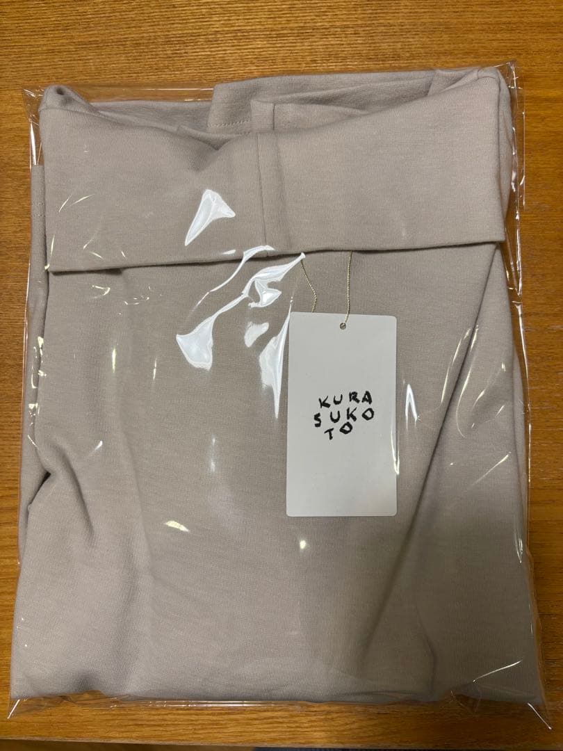 くらすこと+to ハイネックプルオーバー　ベージュ