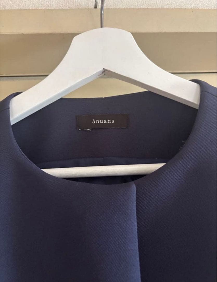 anuans ペプラムジレ sサイズ　限定色ネイビー