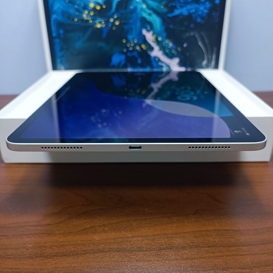 (美品)iPad Pro 11インチ WiFi 256GB キーボード付き
