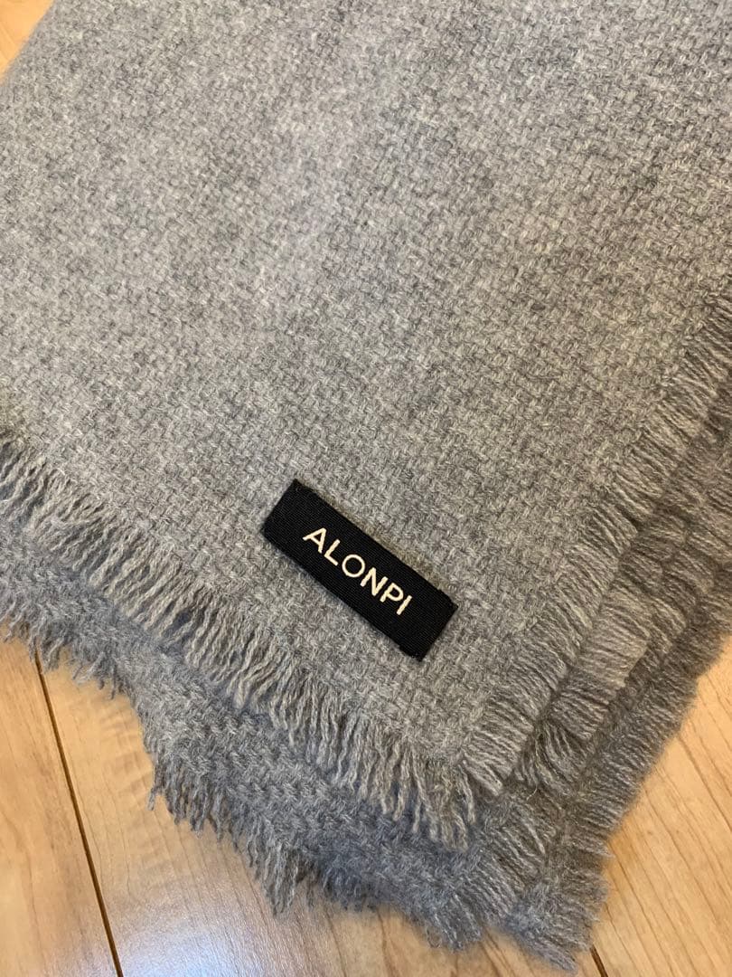 【ALONPI CASHMERE / アロンピ カシミア】グレー　美品！