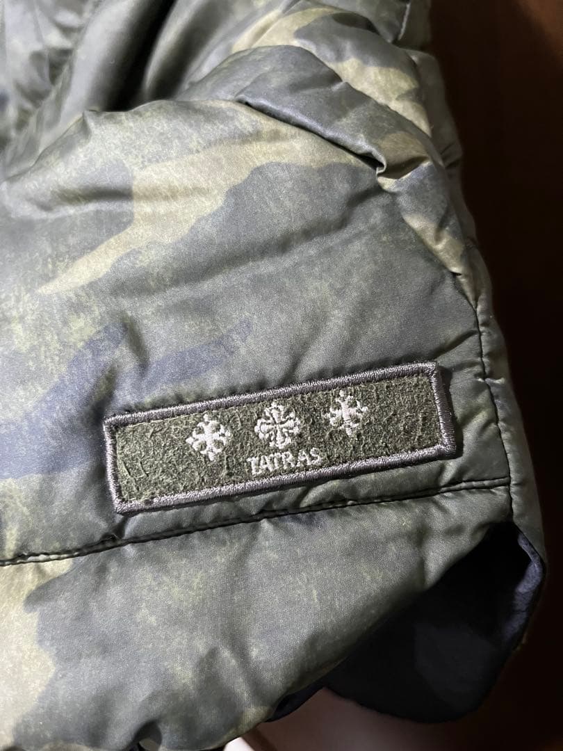 TATRAS タトラス ダウンベスト リバーシブル ブラック × 迷彩 / L