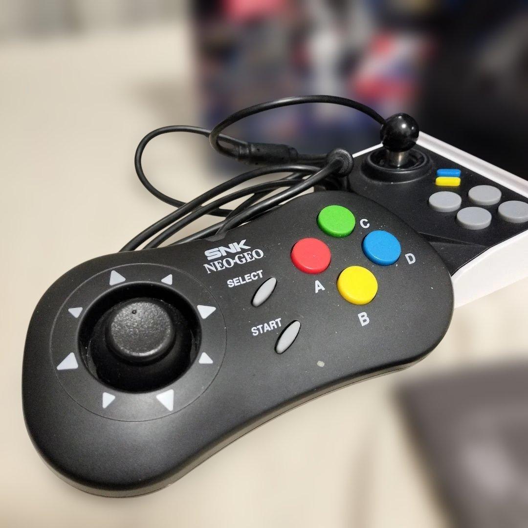 NEOGEO mini ゲーム機 本体と付属品