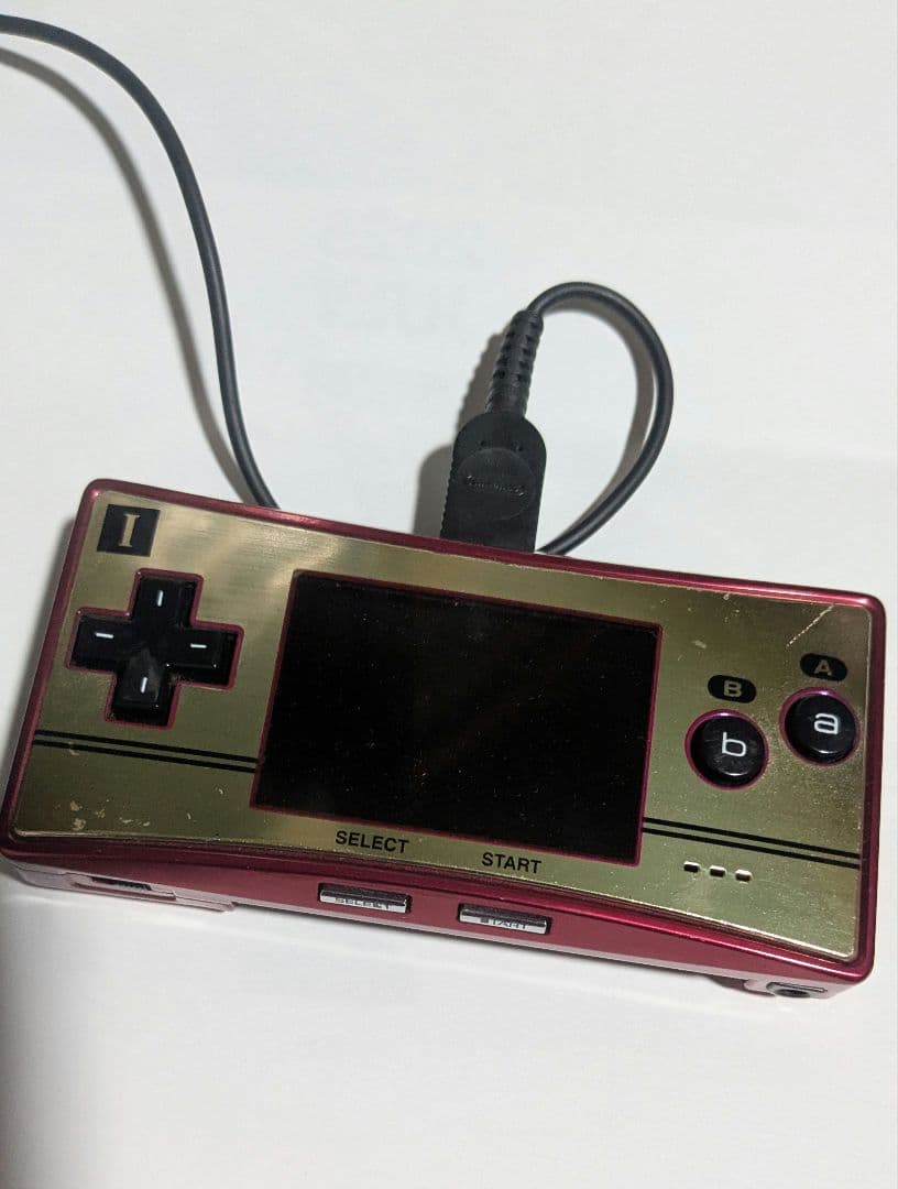 ゲームボーイミクロ　充電ケーブルとマリオのソフト付き　ジャンク