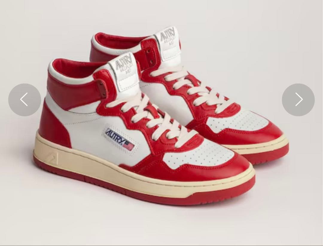 専用　新品　AUTRY オートリー　MEDALIST MID スニーカー