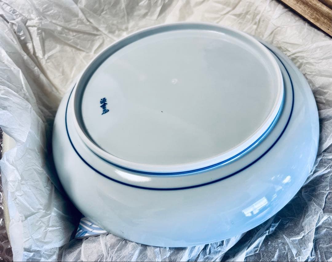 人間国宝　源右衛門窯　染錦雲紋大鉢　桐箱