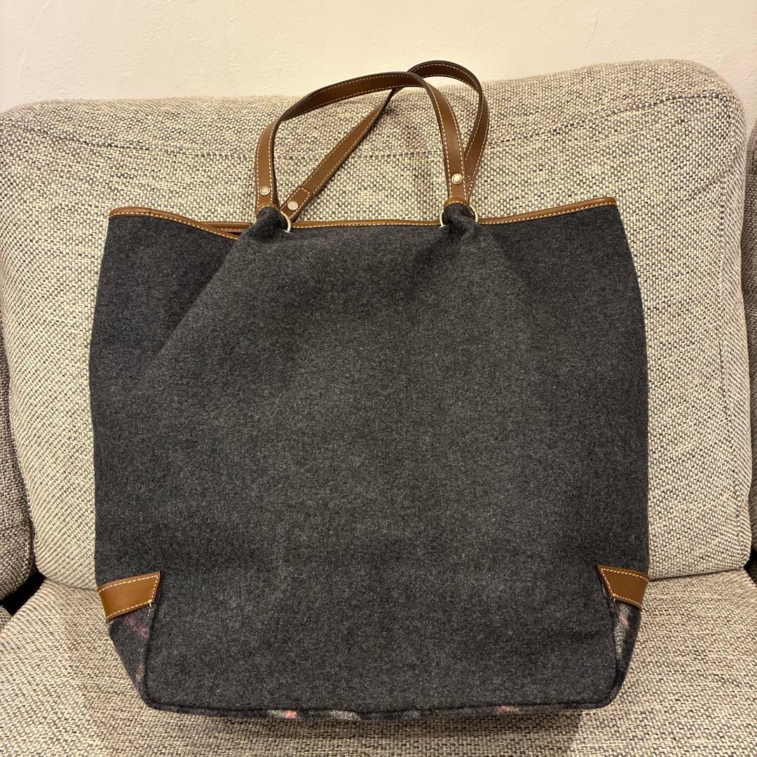 美品！バーバリーブルーレーベル　ウールトート　ノバチェック　チャコールグレー