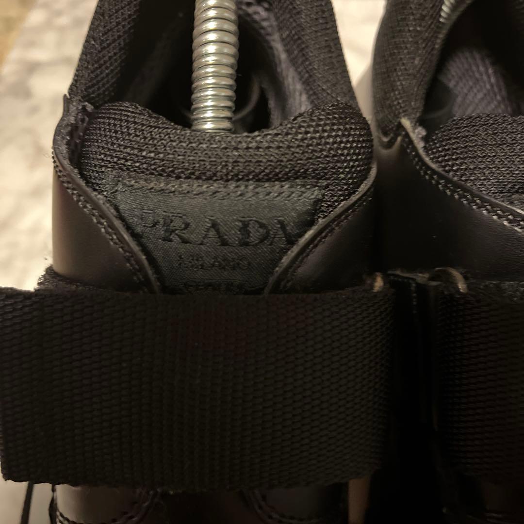 美品PRADAレディース