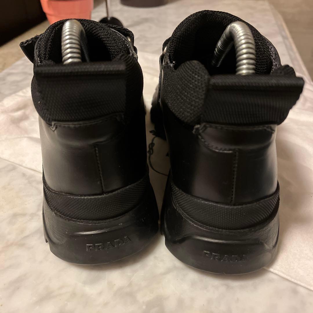 美品PRADAレディース