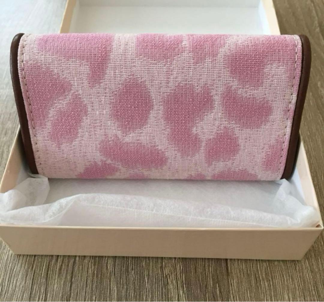 ヴィヴィアンウエストウッド ピンクレオパード キーケース