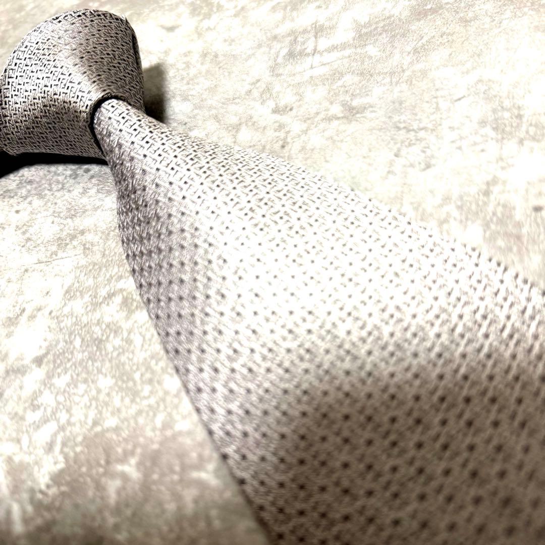 【✨極美品✨】FENDI フェンディ ネクタイ シルバー ズッカ シルク 結婚式