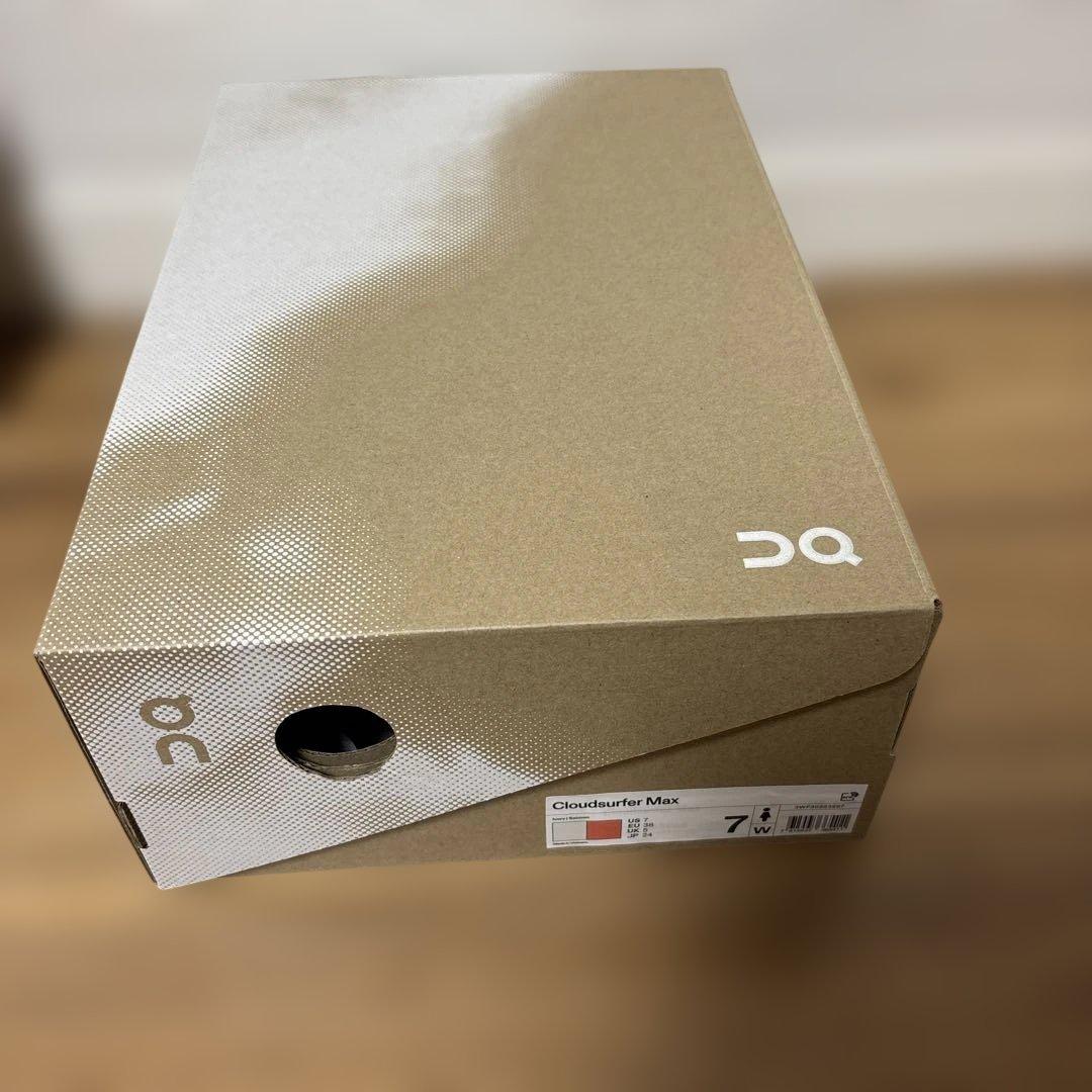 新品　オンクラウドサーファーマックス