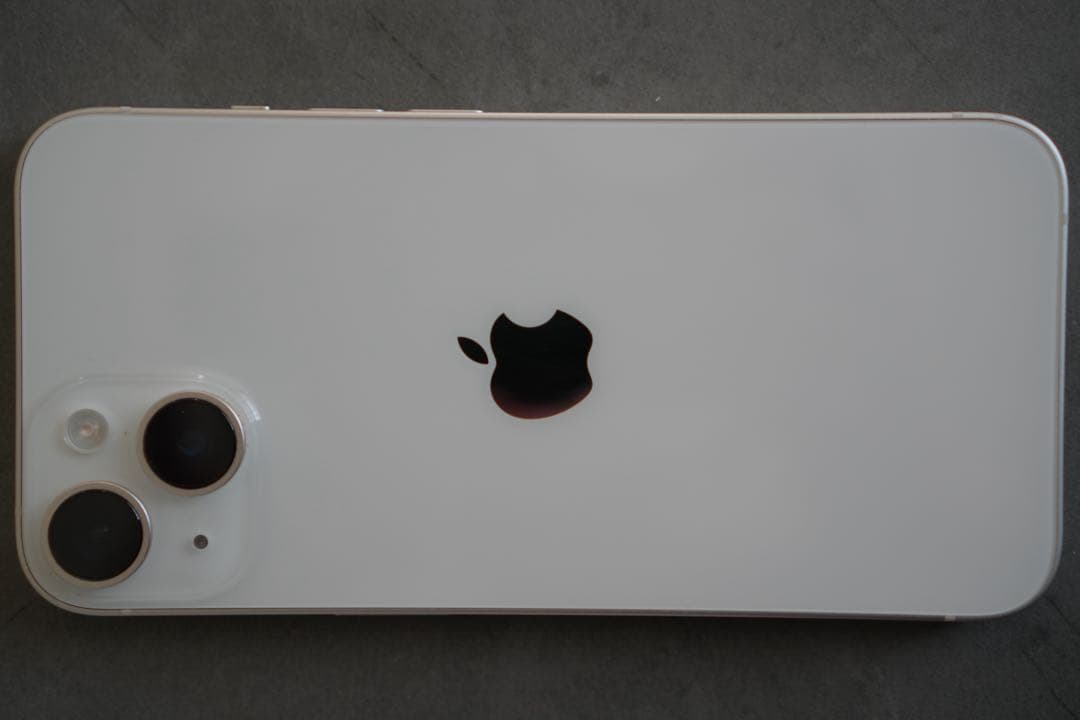 （バン様）iPhone 14 スターライト　SIMフリー TORRASケース付