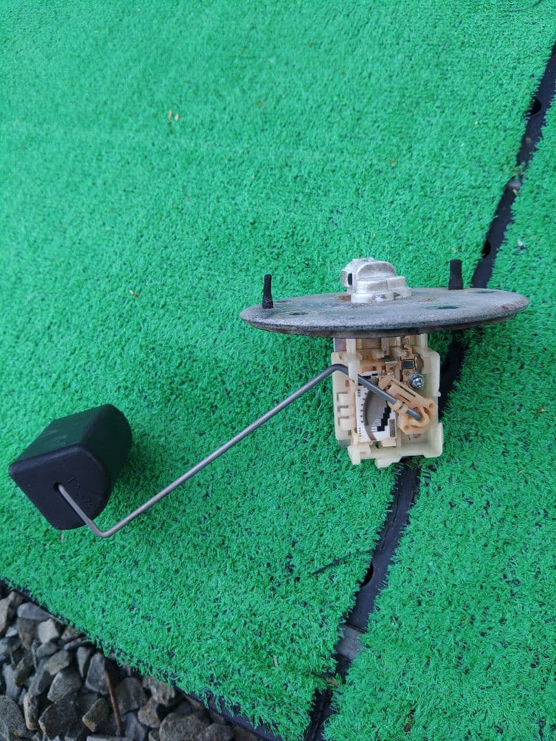 スバルサンバー用 燃料ポンプ 42021 TC060燃料ゲージ 3個セット