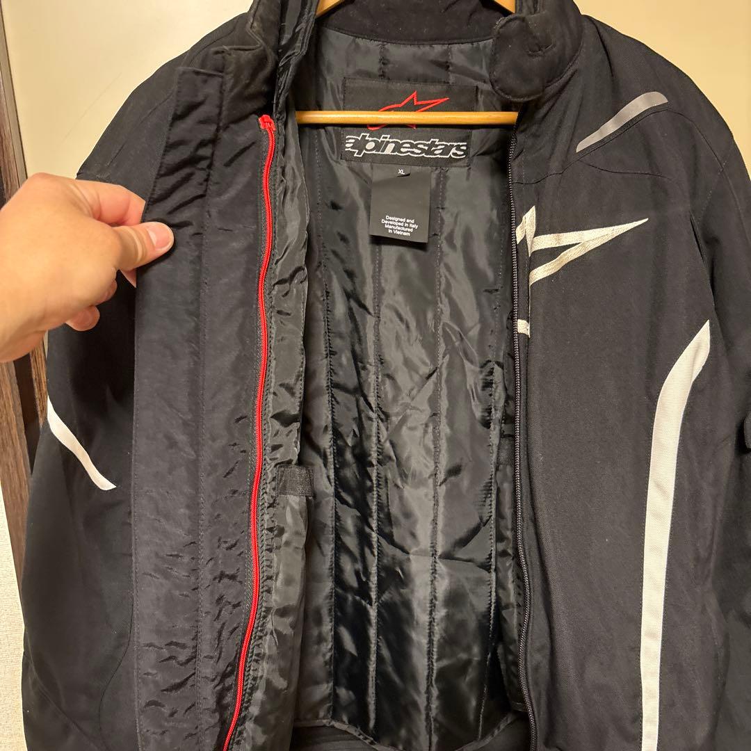 土日限定値下げ中‼️alpine starsライディングジャケット