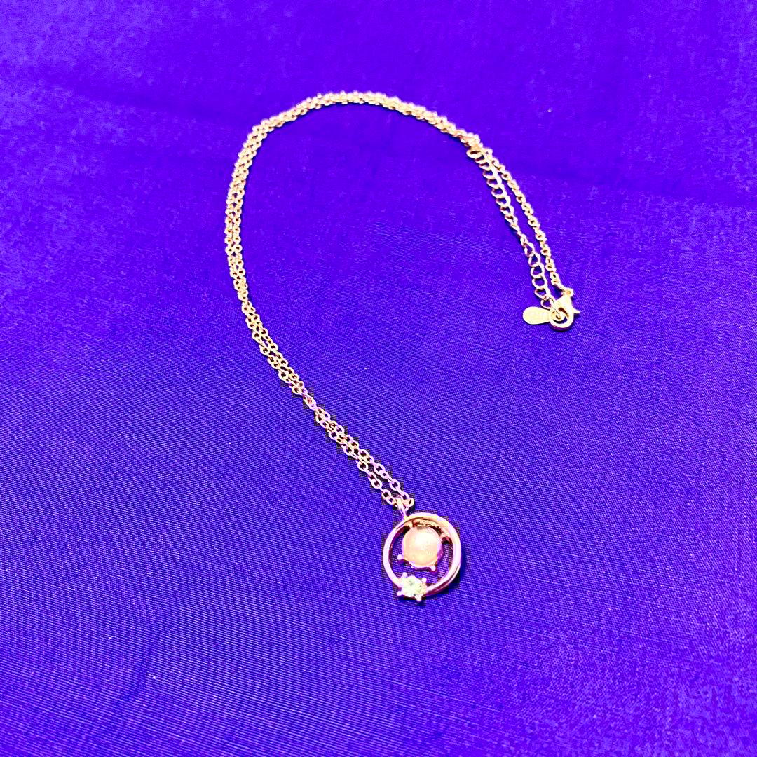 【上級呪物】聖暁環晶のペンダント ～巡る光の環が導く、運命の目覚め