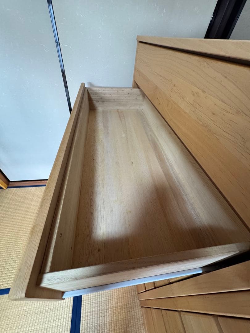 タンス　チェスト　木製