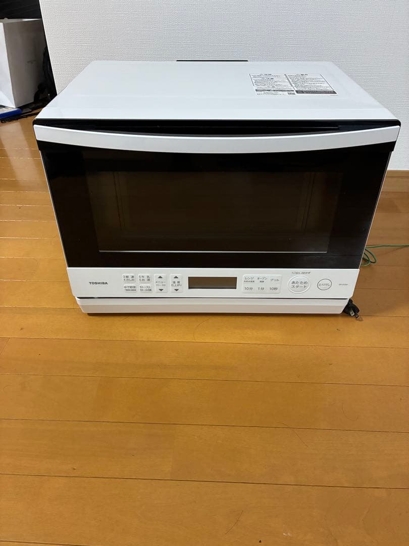 2024年式　電子レンジ オーブン　東芝 ER-D70A　石窯ドーム